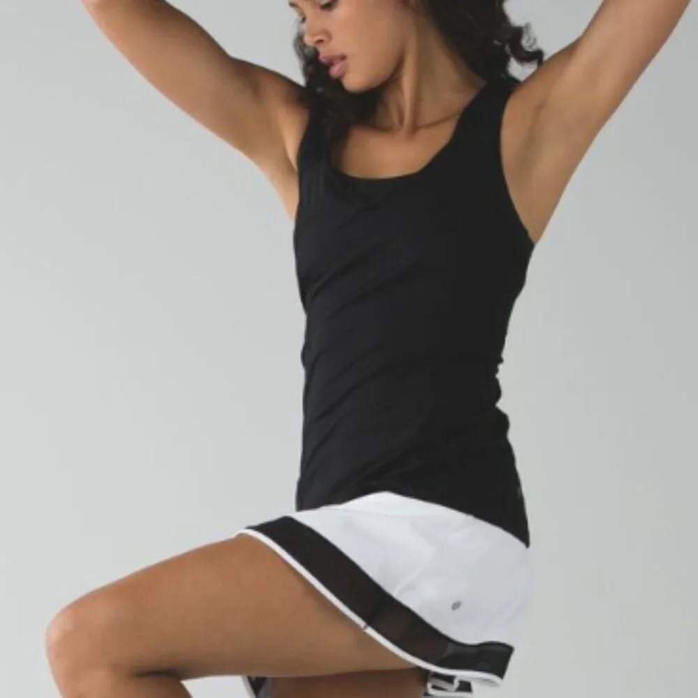 Lululemon Super Sport Tank Black Women's 6 V Neck Fitted Tank & Bra Activewear